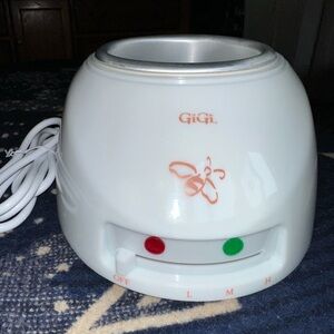 GiGi White Wax Warmer